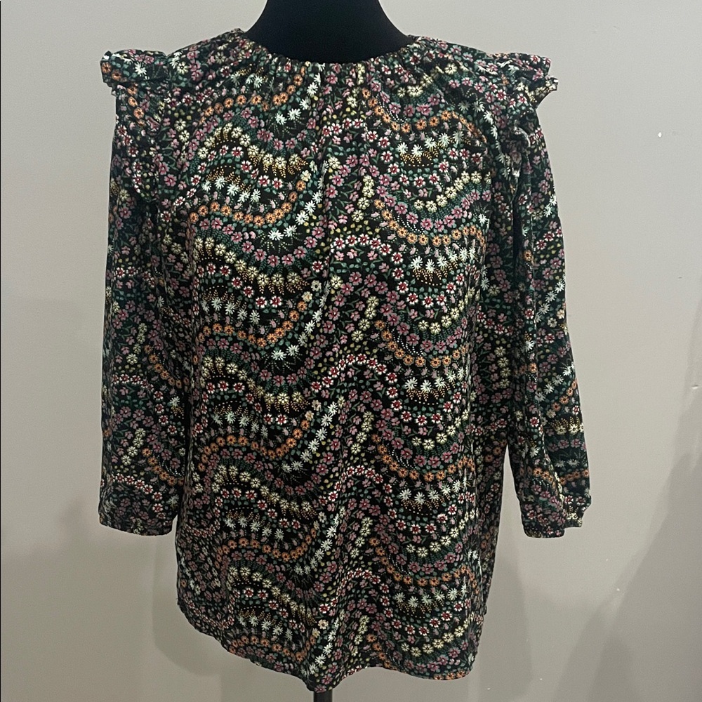 Women's Black Floral Ruffle Shoulder Blouse 3/4 length sleeves like new xs